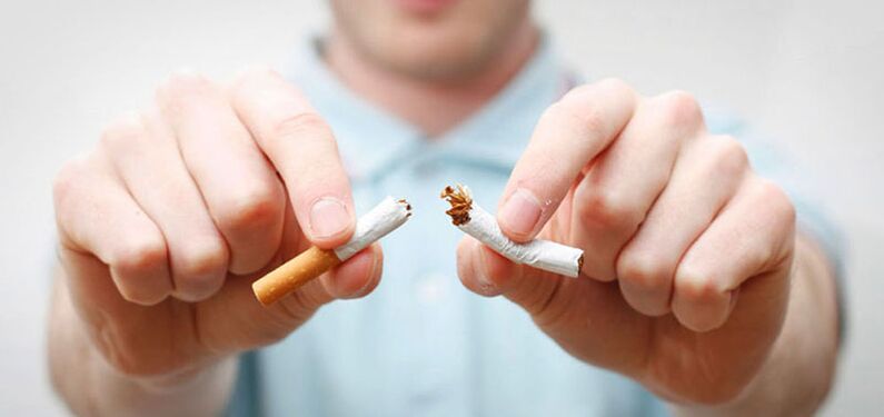 Novietots uz pusi cigaretes
